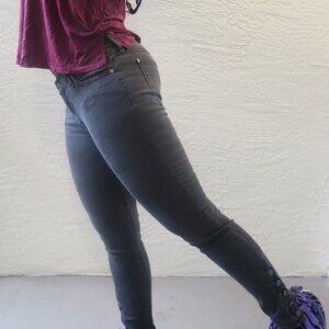 7 For All Mankind skinny denim jean pants button up ankle in black size 28.